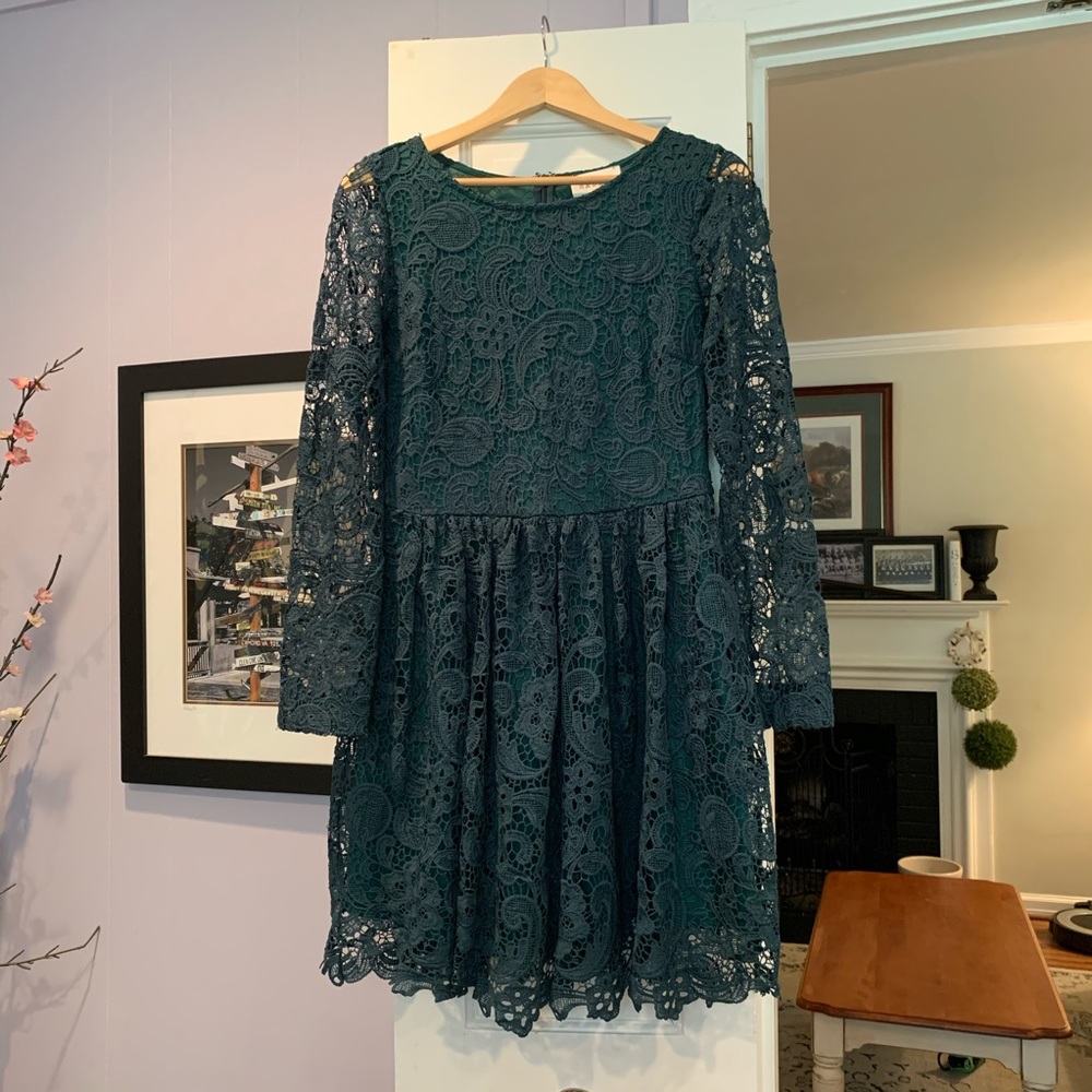 Lace dress
